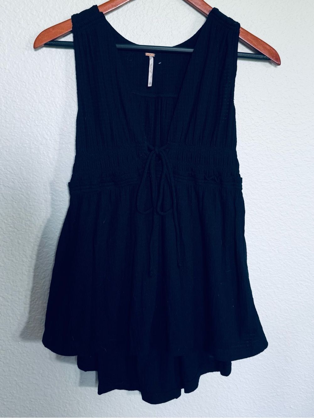 Free People Black Gauzy Boho Sleeveless Flowy Blouse Top S